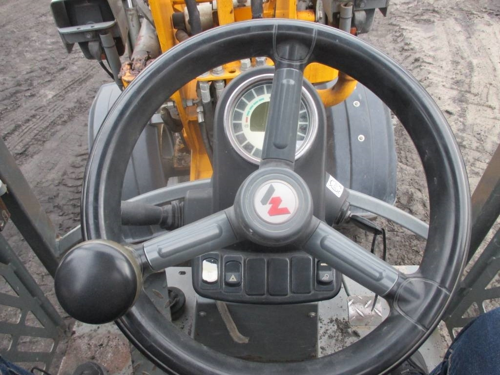 Wheel loader Wacker Neuson WL 25: picture 10 Wheel loader Wacker Neuson WL 25: picture 10