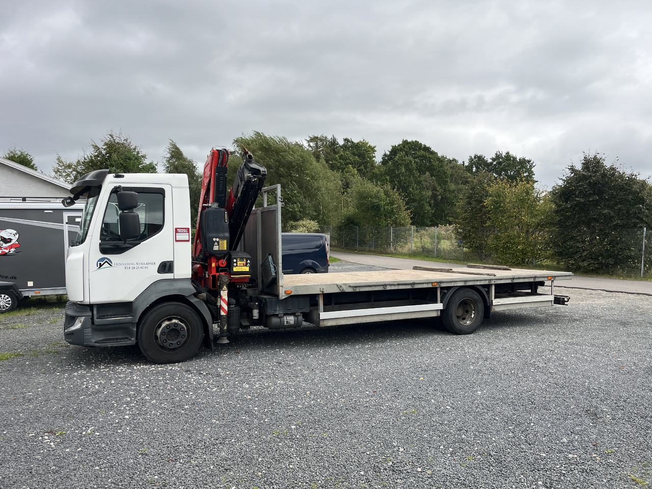 RENAULT D 16 - Crane truck: picture 4 RENAULT D 16 - Crane truck: picture 4