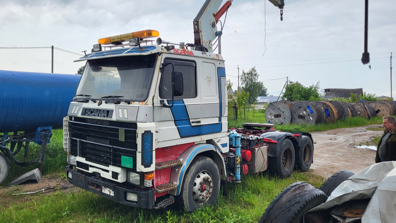SCANIA R 142 H 6X2 SU KRANU - Tractor unit: picture 1 SCANIA R 142 H 6X2 SU KRANU - Tractor unit: picture 1