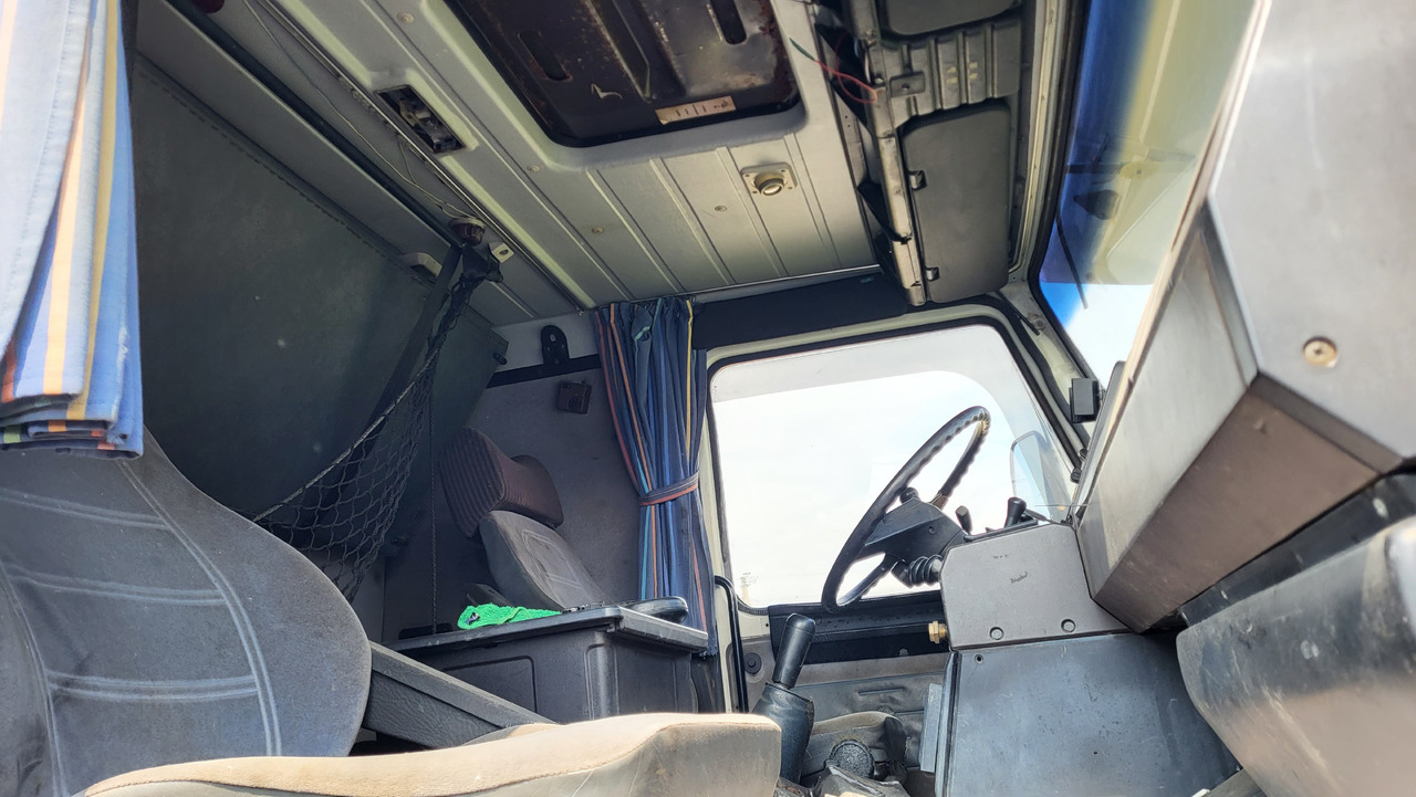 Tractor unit SCANIA R 142 H 6X2 SU KRANU: picture 22