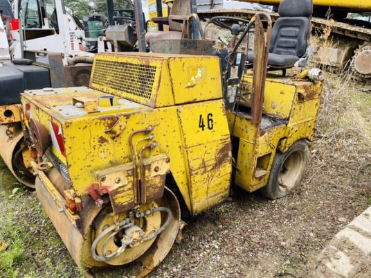 Combination roller Bomag BW100AC: picture 8