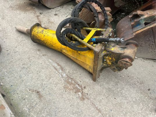 Brh montabert - SC22 - Hydraulic hammer: picture 4 Brh montabert - SC22 - Hydraulic hammer: picture 4