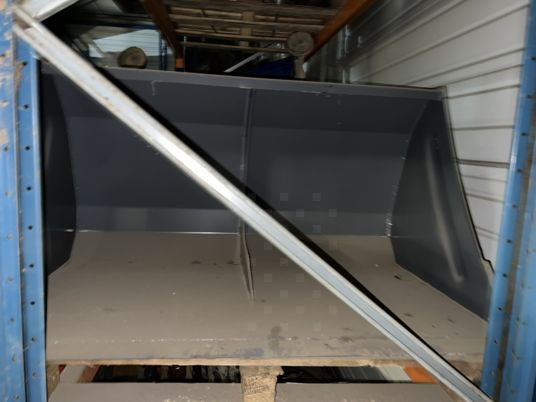 Godet universel - Bucket: picture 2 Godet universel - Bucket: picture 2