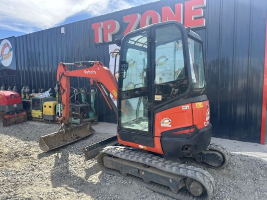 Mini excavator Kubota U27-4 Cabine à 23500€ HT: picture 6