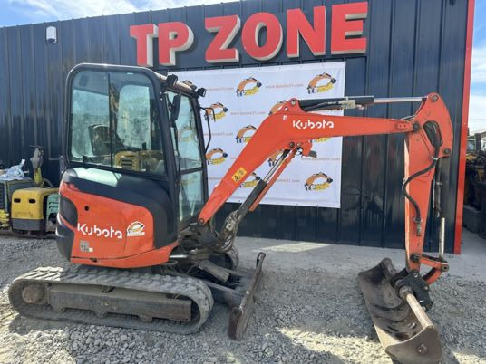 Mini excavator Kubota U27-4 Cabine à 23500€ HT: picture 7