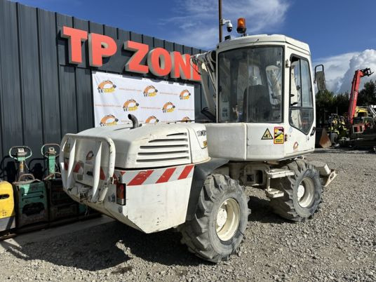 Wheel excavator Mecalac 12MXT - Déport - Caméra x 2: picture 6