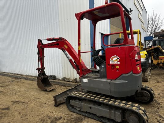 Volvo ECR25D Canopy - Mini excavator: picture 4 Volvo ECR25D Canopy - Mini excavator: picture 4