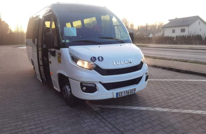 Iveco WING 2016 EURO6 Daily Rapido Rosero - Coach: picture 4 Iveco WING 2016 EURO6 Daily Rapido Rosero - Coach: picture 4