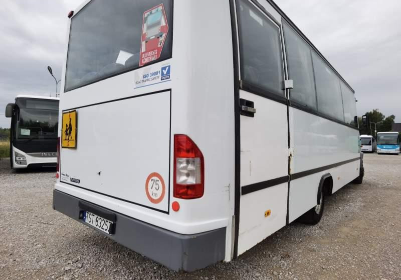 Suburban bus Mercedes-Benz Vario 814D 38+7: picture 11 Suburban bus Mercedes-Benz Vario 814D 38+7: picture 11