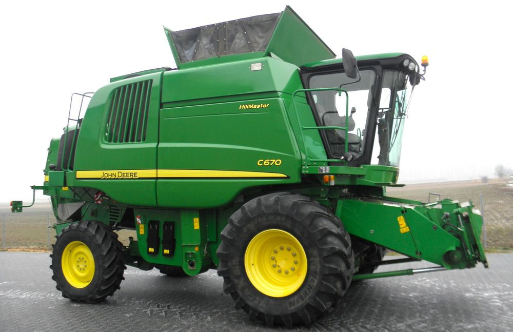 John Deere C 670 HM 2008 Rok, 2700 mtg na silniku, Nie Malowany, Stan Idealny - Combine harvester: picture 2 John Deere C 670 HM 2008 Rok, 2700 mtg na silniku, Nie Malowany, Stan Idealny - Combine harvester: picture 2