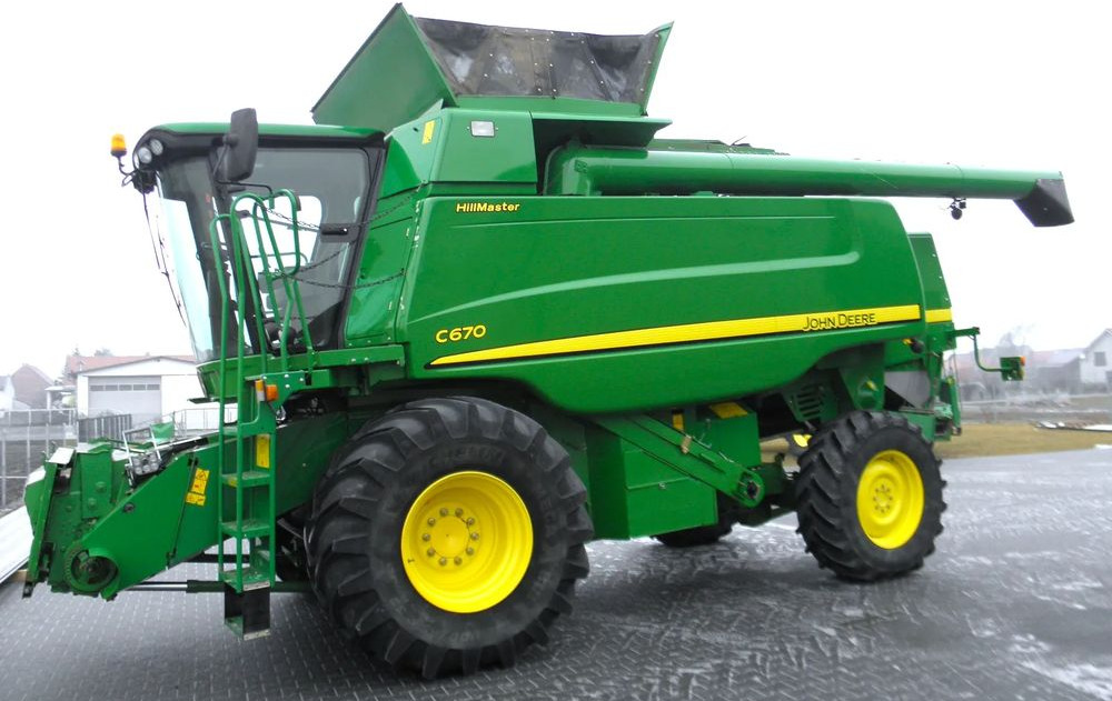 John Deere C 670 HM 2008 Rok, 2700 mtg na silniku, Nie Malowany, Stan Idealny - Combine harvester: picture 3 John Deere C 670 HM 2008 Rok, 2700 mtg na silniku, Nie Malowany, Stan Idealny - Combine harvester: picture 3