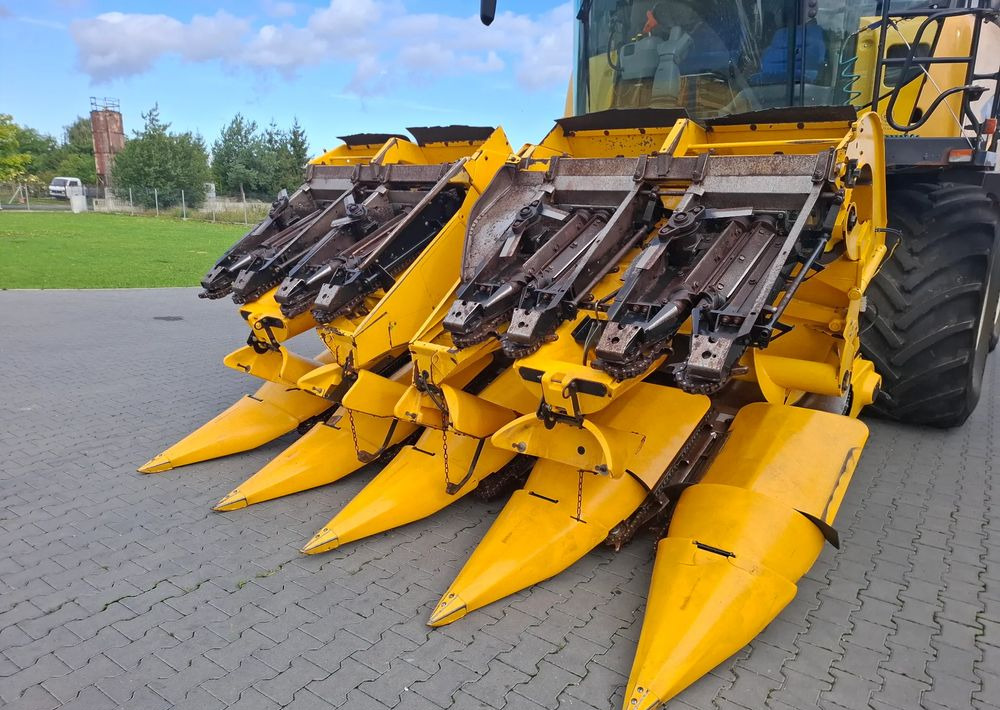 New Holland 8-75 2012 Rok, Przystawka do kukurydzy , Nie malowana, Stan Idealny - Maize harvester: picture 3 New Holland 8-75 2012 Rok, Przystawka do kukurydzy , Nie malowana, Stan Idealny - Maize harvester: picture 3