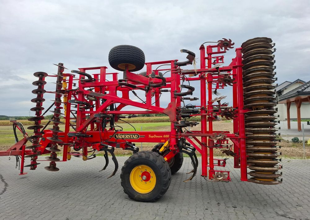 Väderstad TOPDOWN 600 2015 Rok, Nie Malowany , Stan Bardzo Dobry - Soil tillage equipment: picture 2 Väderstad TOPDOWN 600 2015 Rok, Nie Malowany , Stan Bardzo Dobry - Soil tillage equipment: picture 2