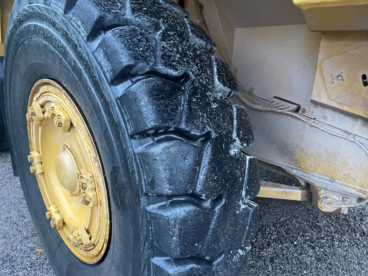 KOMATSU Hd405-6 - Rigid dumper/ Rock truck: picture 5 KOMATSU Hd405-6 - Rigid dumper/ Rock truck: picture 5
