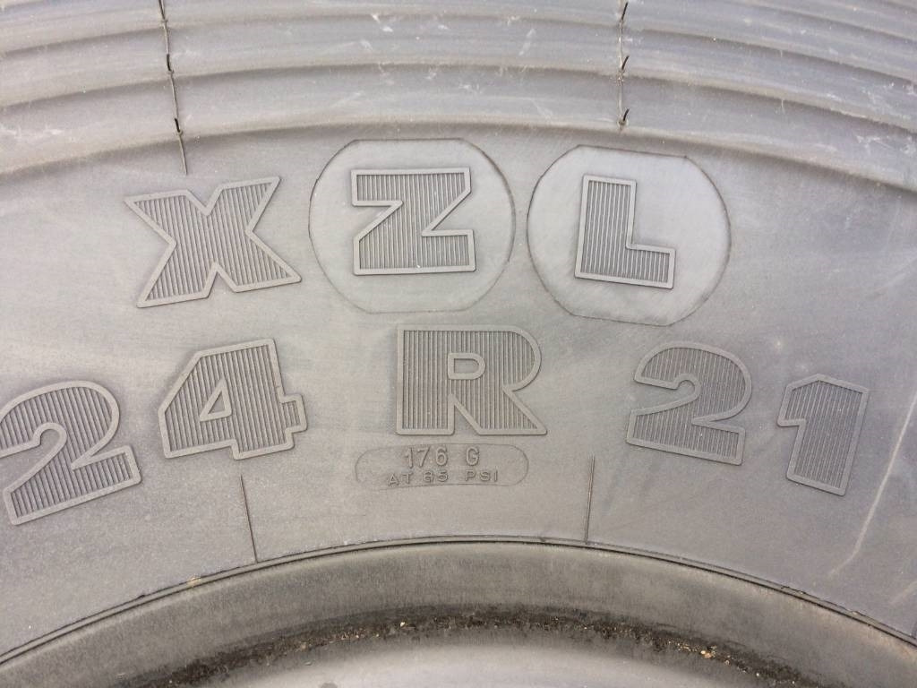 Michelin 24R21 XZL - NEW - Tire for Agricultural machinery: picture 5 Michelin 24R21 XZL - NEW - Tire for Agricultural machinery: picture 5
