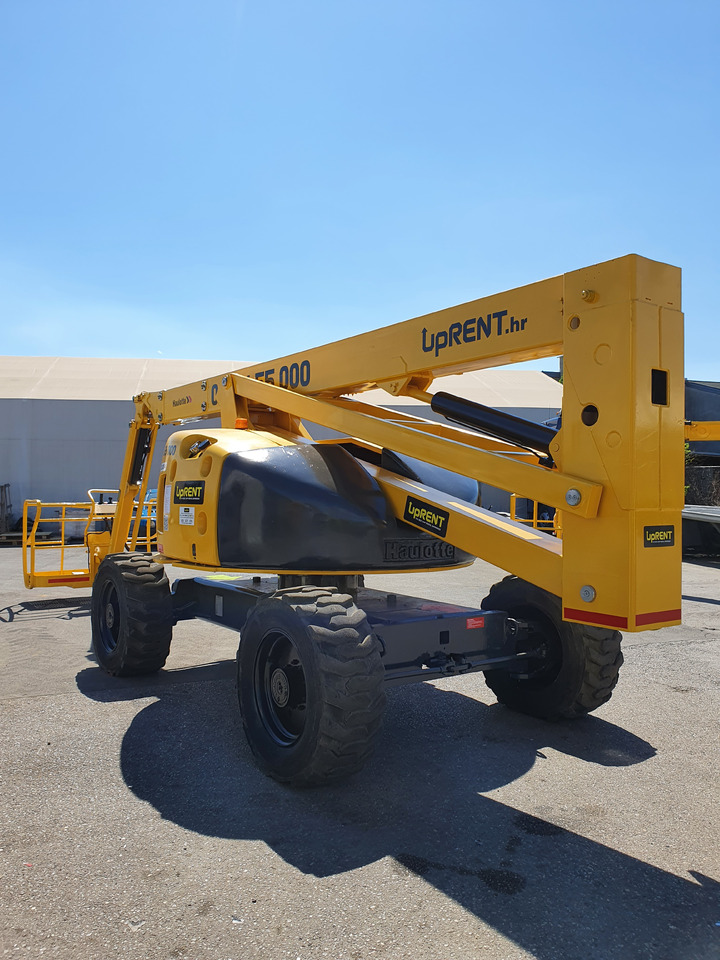 HAULOTTE HA 20 PX - Articulated boom: picture 5 HAULOTTE HA 20 PX - Articulated boom: picture 5