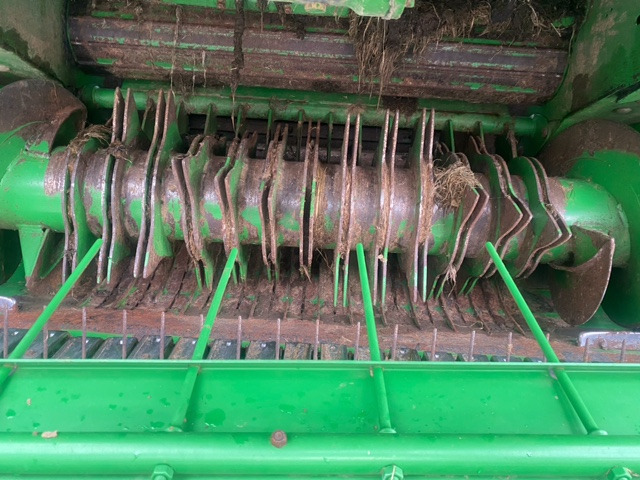 Round baler, Bale wrapper JOHN DEERE C441R: picture 8