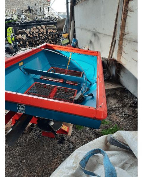 SULKY DPX - Fertilizer spreader: picture 2 SULKY DPX - Fertilizer spreader: picture 2