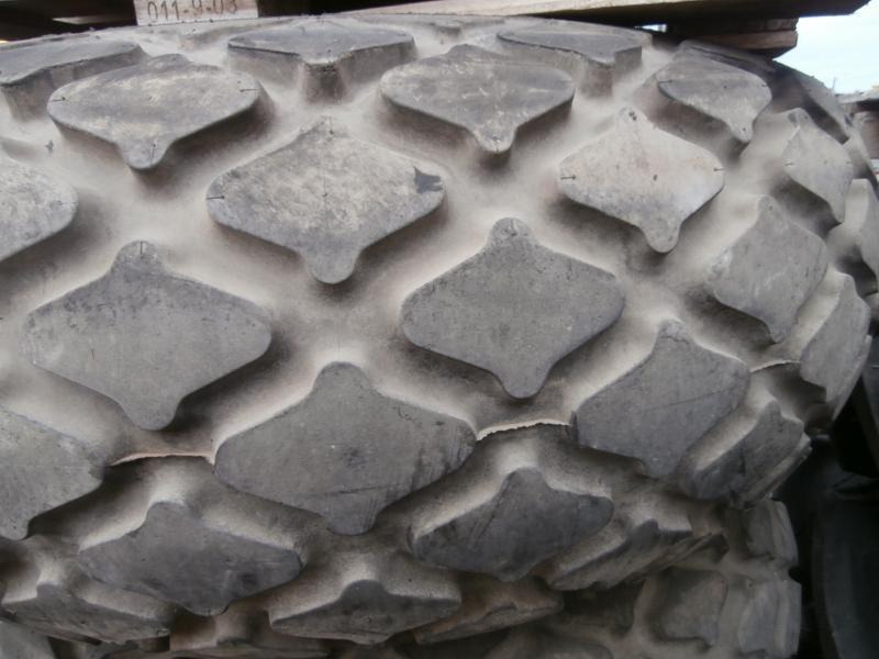 TRELLEBORG 23.1R26 - Wheel and tire package: picture 3 TRELLEBORG 23.1R26 - Wheel and tire package: picture 3