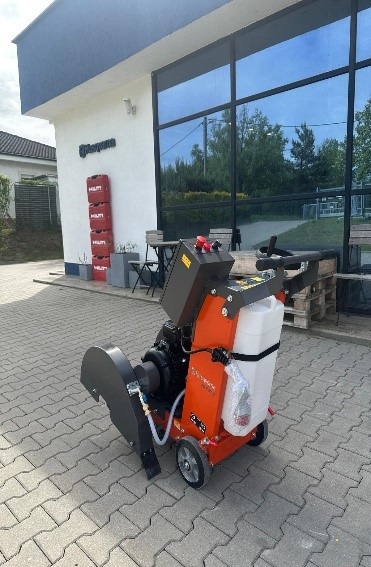 HUSQVARNA FS500E - Asphalt machine: picture 2 HUSQVARNA FS500E - Asphalt machine: picture 2