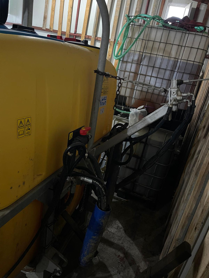 CAFFINI PUNTAROSA 1000 HERBICIDE PUMP - Garden equipment: picture 4 CAFFINI PUNTAROSA 1000 HERBICIDE PUMP - Garden equipment: picture 4