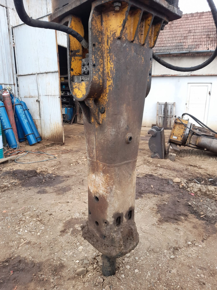 Dainong DM 60 Picon - Hydraulic hammer: picture 5 Dainong DM 60 Picon - Hydraulic hammer: picture 5