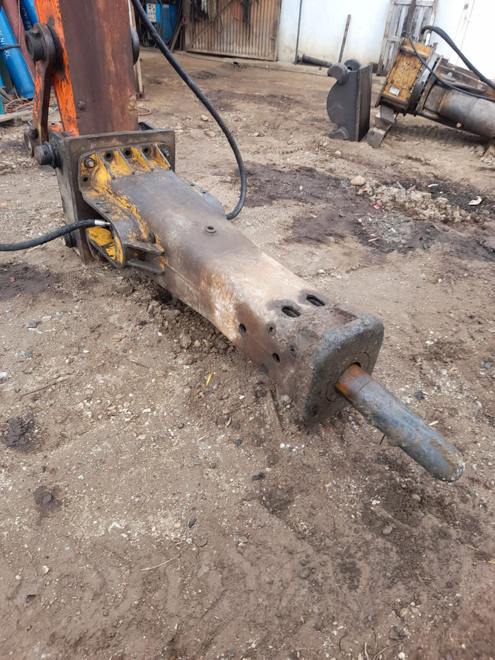Dainong DM 60 Picon - Hydraulic hammer: picture 4 Dainong DM 60 Picon - Hydraulic hammer: picture 4