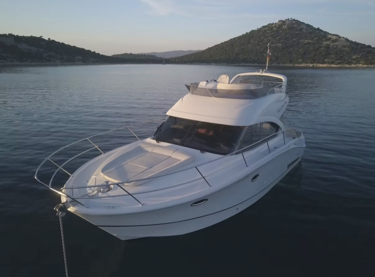 Beneteau Antares 36 Fly, Air Conditioning, TOP !!! - Other machinery: picture 1 Beneteau Antares 36 Fly, Air Conditioning, TOP !!! - Other machinery: picture 1