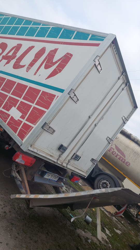 Renault Mascott - Refrigerated van: picture 4 Renault Mascott - Refrigerated van: picture 4