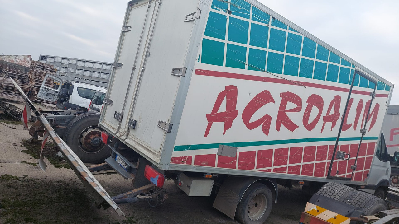 Renault Mascott - Refrigerated van: picture 2 Renault Mascott - Refrigerated van: picture 2