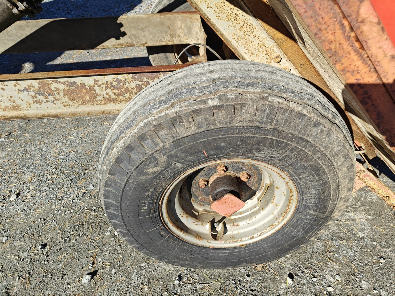 Leasing of Kippiperävaunu 1-akselinen Kippiperävaunu 1-akselinen: picture 8