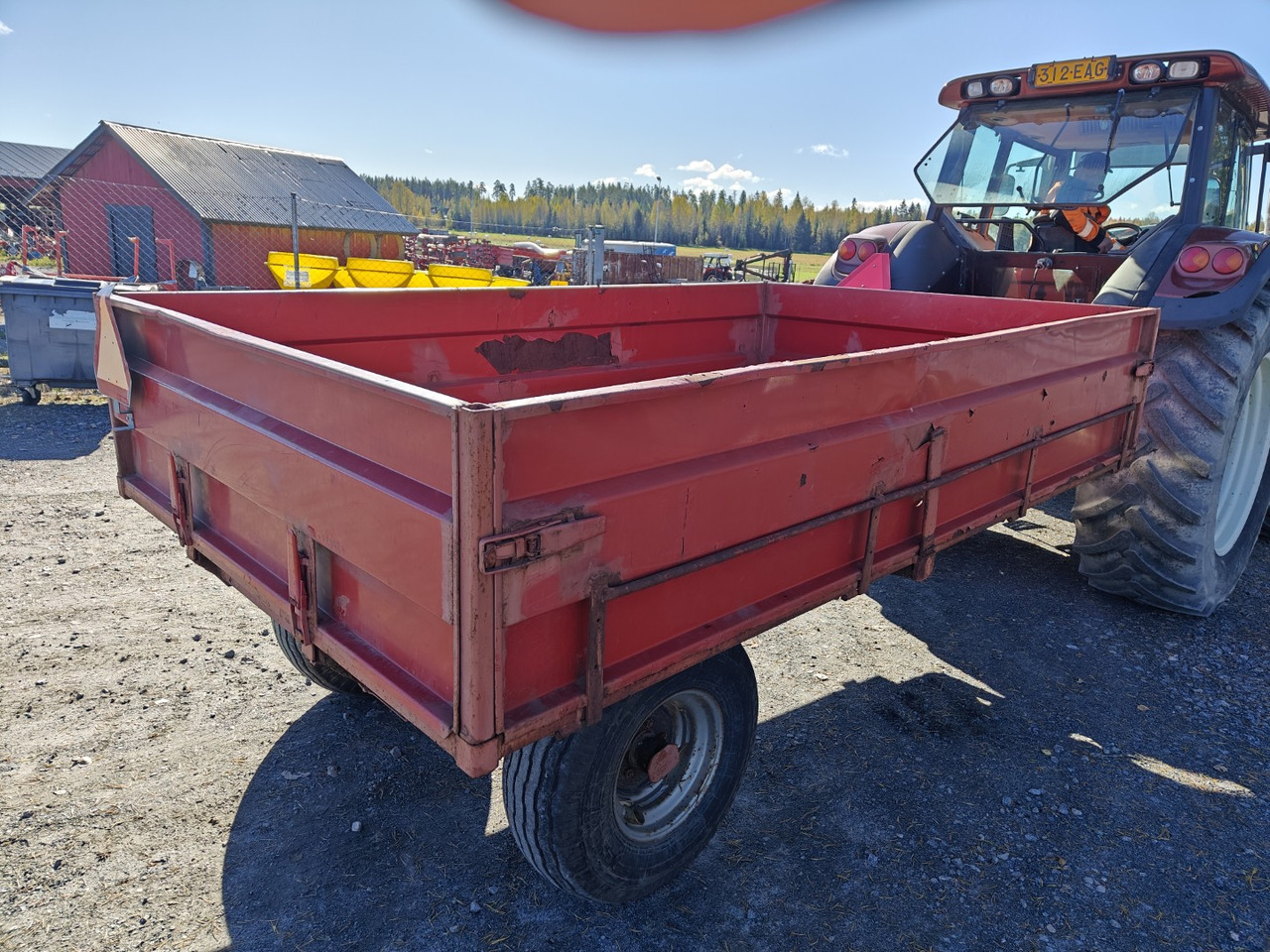 Kippiperävaunu 1-akselinen - Farm tipping trailer/ Dumper: picture 3 Kippiperävaunu 1-akselinen - Farm tipping trailer/ Dumper: picture 3