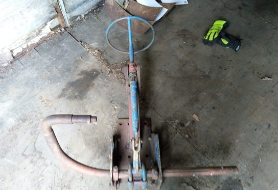 Kverneland Tukipyörän kiinnikeosa - Plow: picture 3 Kverneland Tukipyörän kiinnikeosa - Plow: picture 3