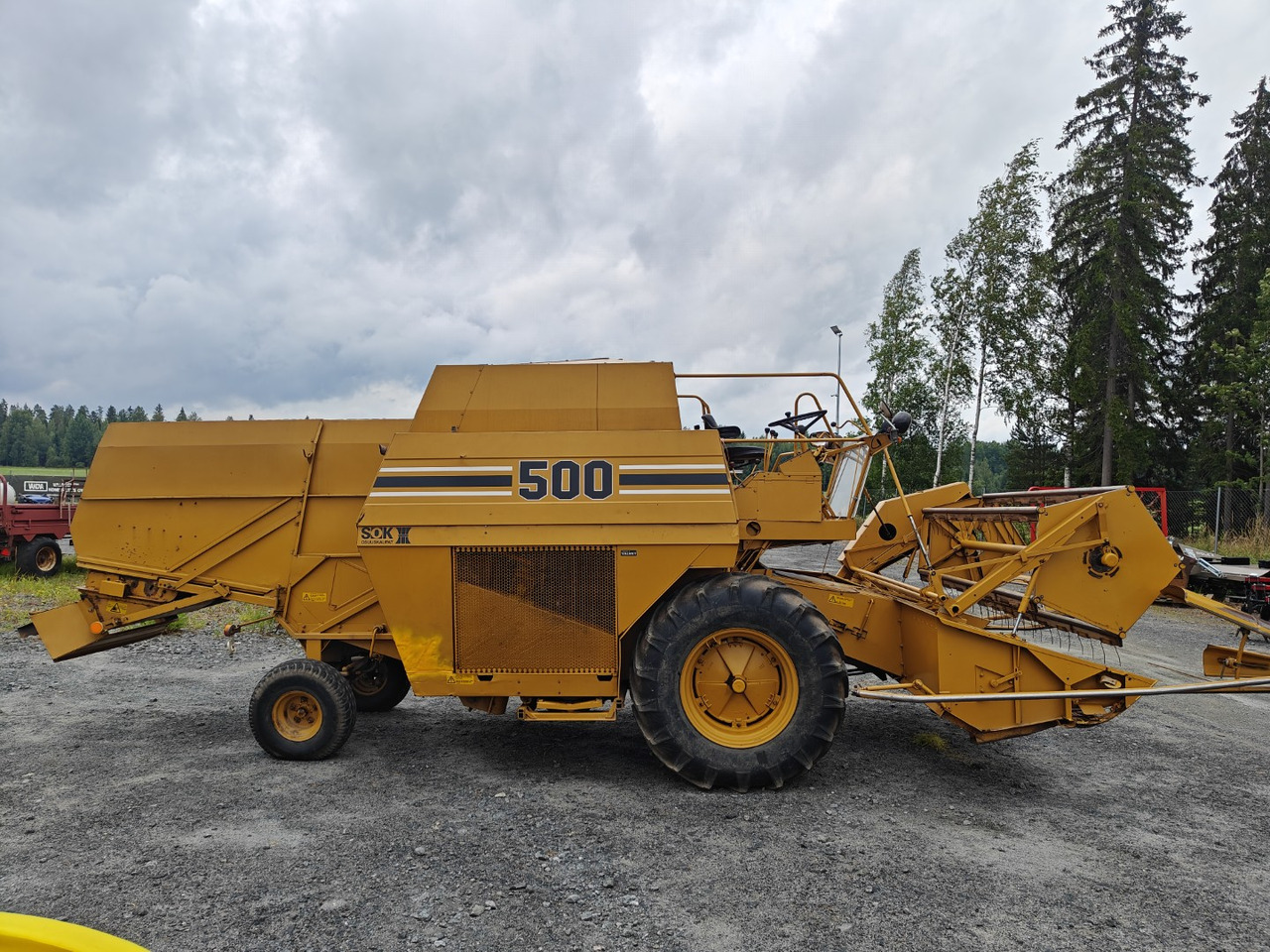Sampo Rosenlew 500 - Combine harvester: picture 4 Sampo Rosenlew 500 - Combine harvester: picture 4