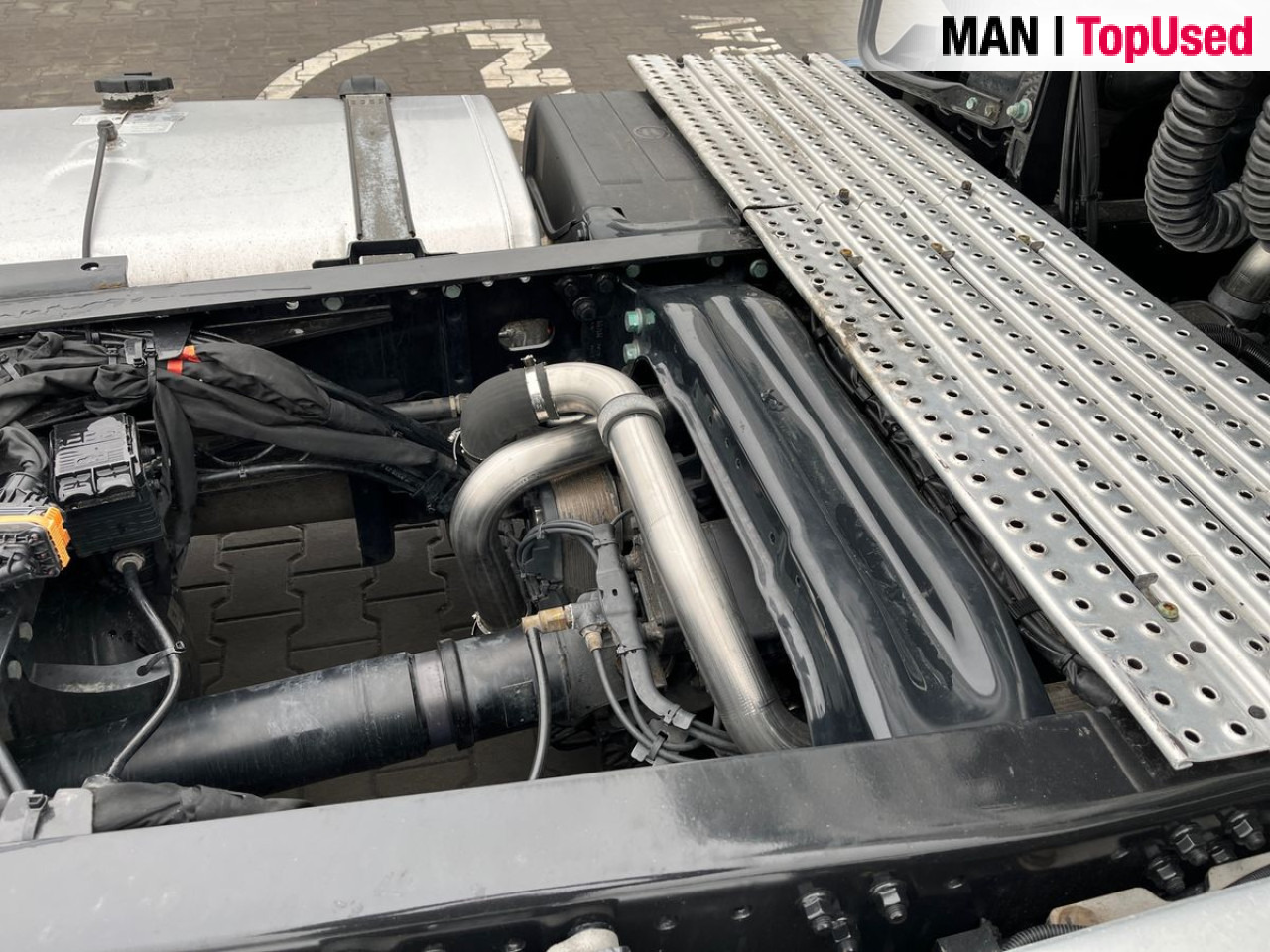 MAN TGX 18.470 4x2 LL SA - Tractor unit: picture 4 MAN TGX 18.470 4x2 LL SA - Tractor unit: picture 4