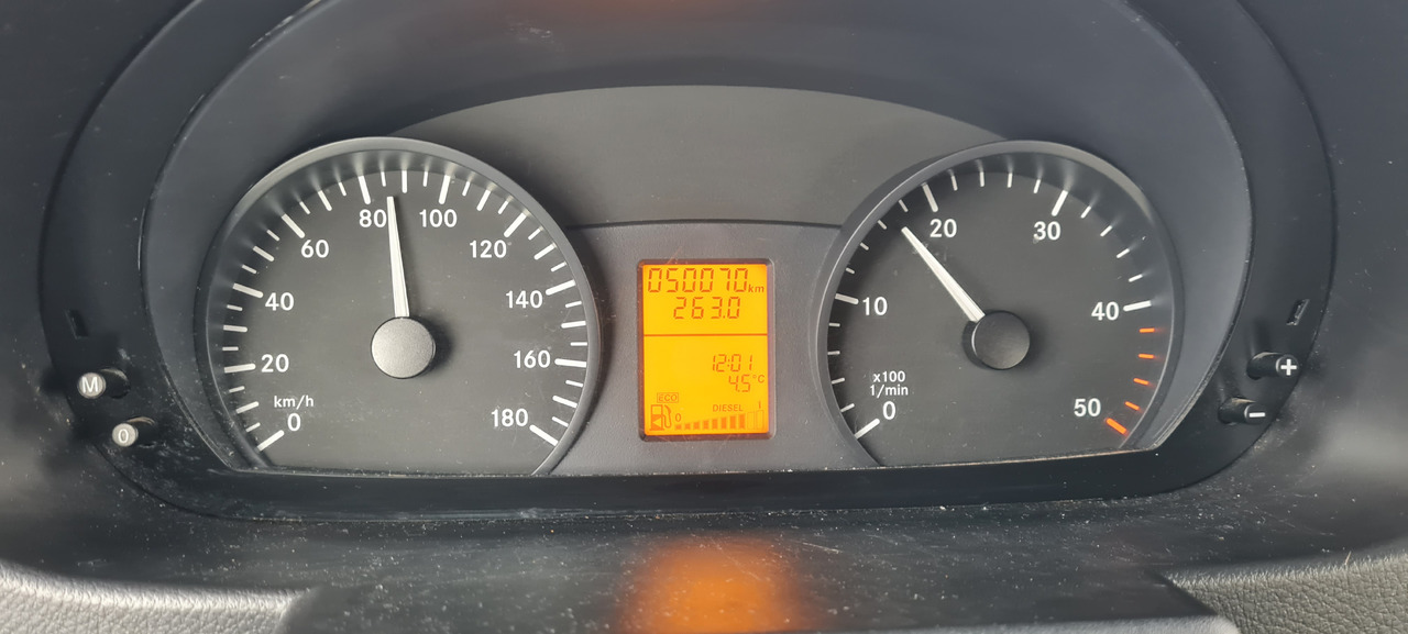 Leasing of MERCEDES-BENZ Sprinter 316 CDI 8-Sitzer Personentransporter Ex-Behördenfahrzeug 1. Hand MERCEDES-BENZ Sprinter 316 CDI 8-Sitzer Personentransporter Ex-Behördenfahrzeug 1. Hand: picture 7