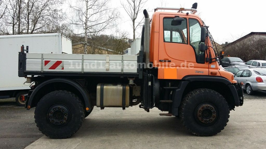 Mercedes-Benz Unimog U 500 Kipper Kommunalhydraulik U 300 400 U 500 Kipper Kommunalhydraulik U 300 400 - Utility/ Special vehicle: picture 1 Mercedes-Benz Unimog U 500 Kipper Kommunalhydraulik U 300 400 U 500 Kipper Kommunalhydraulik U 300 400 - Utility/ Special vehicle: picture 1