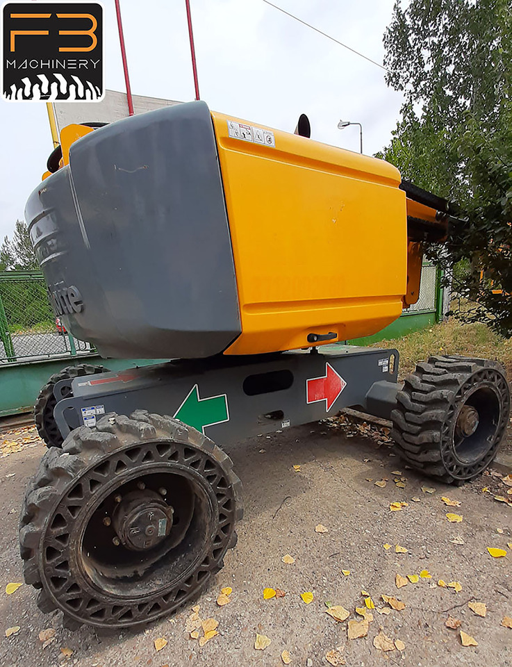 HAULOTTE 16 RTJ - Articulated boom: picture 4 HAULOTTE 16 RTJ - Articulated boom: picture 4