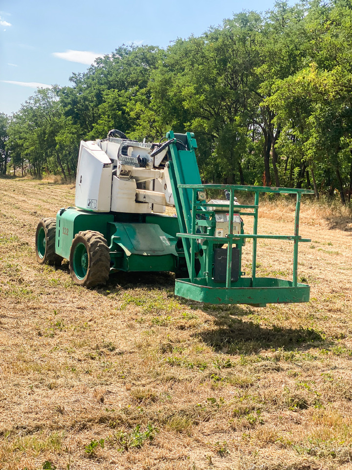 HAULOTTE HA 12 PX - Articulated boom: picture 3 HAULOTTE HA 12 PX - Articulated boom: picture 3