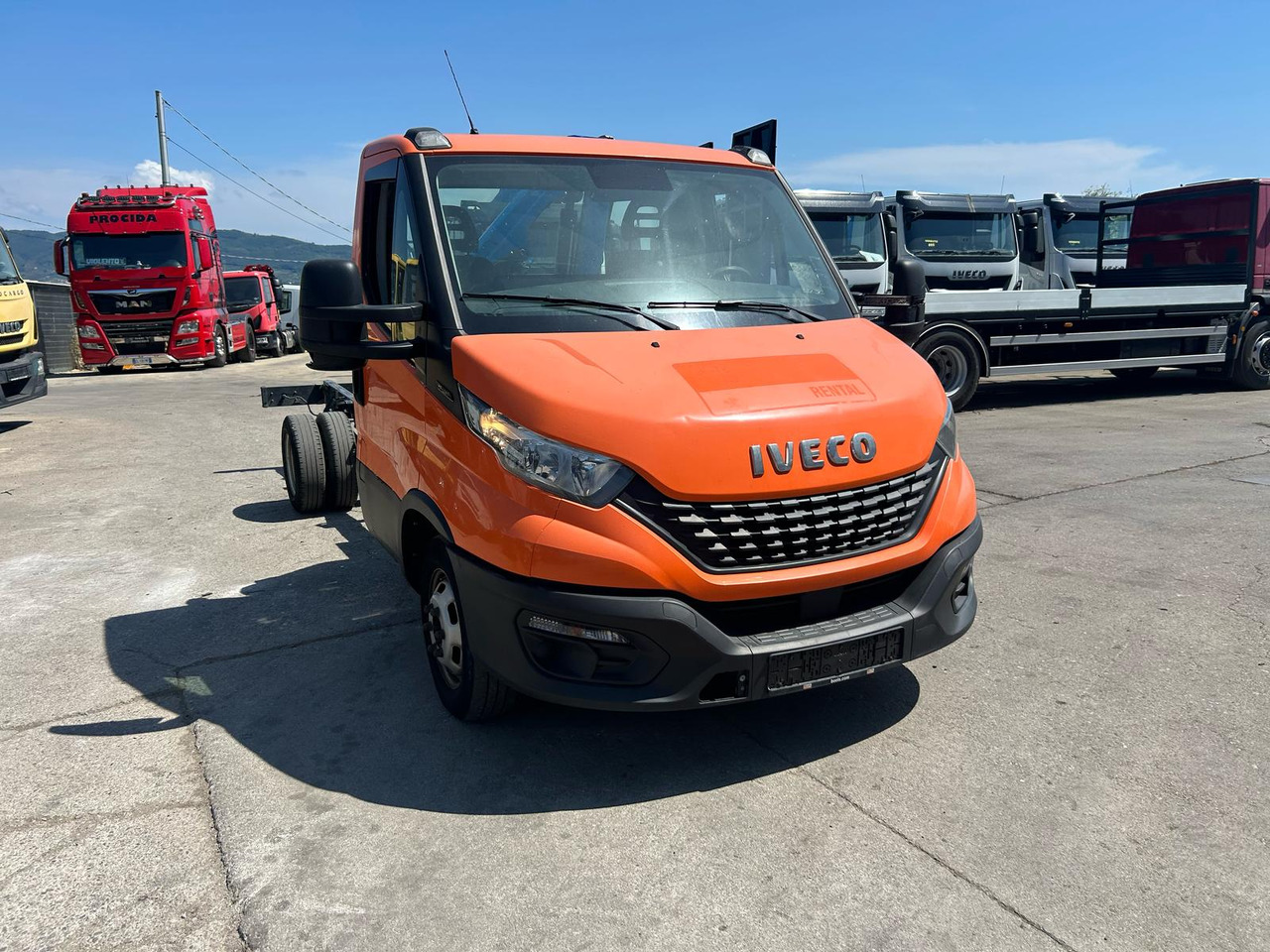 Crane truck IVECO DAILY 35-140: picture 7