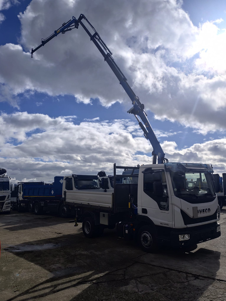 IVECO EUROCARGO 120-210 - Crane truck, Tipper: picture 4 IVECO EUROCARGO 120-210 - Crane truck, Tipper: picture 4