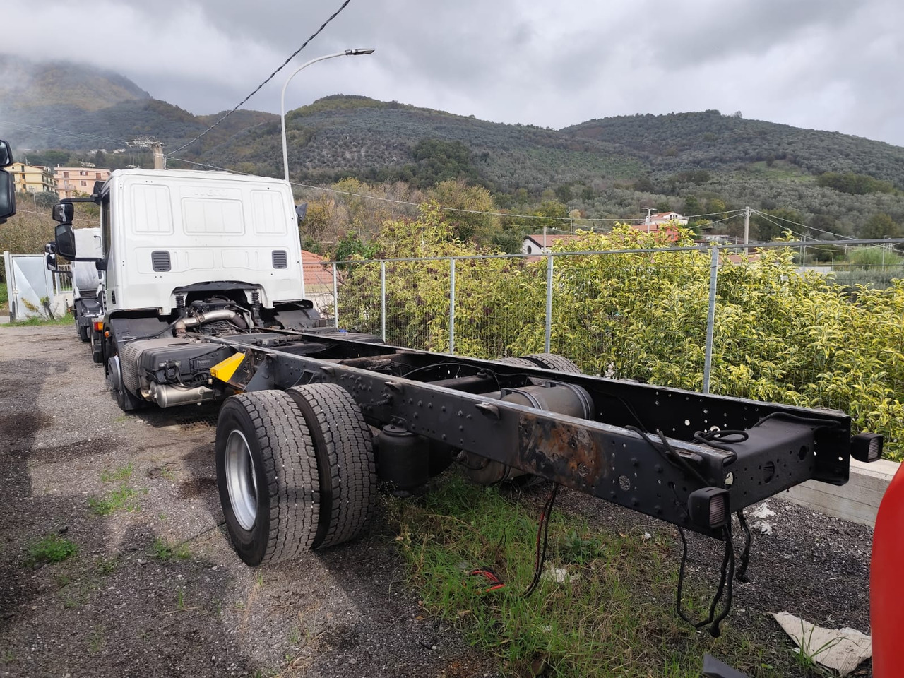 IVECO EUROCARGO 140-250 - Cab chassis truck: picture 2 IVECO EUROCARGO 140-250 - Cab chassis truck: picture 2