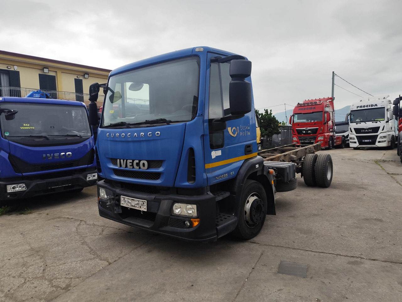 IVECO EUROCARGO 140E25 - Cab chassis truck: picture 1 IVECO EUROCARGO 140E25 - Cab chassis truck: picture 1