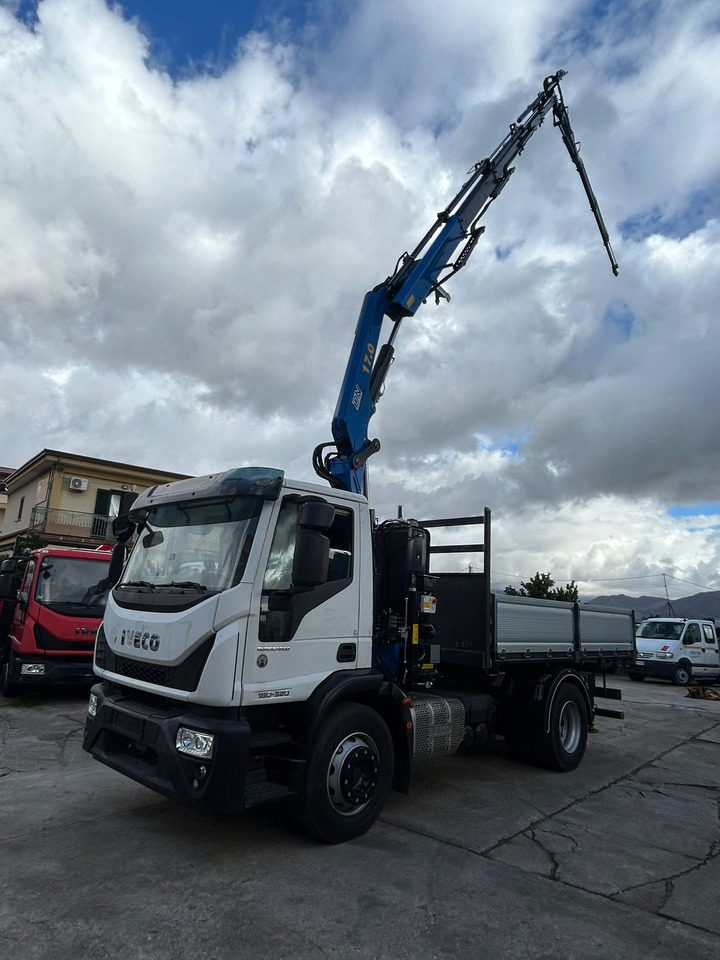 IVECO EUROCARGO 180-320 - Tipper, Crane truck: picture 2 IVECO EUROCARGO 180-320 - Tipper, Crane truck: picture 2