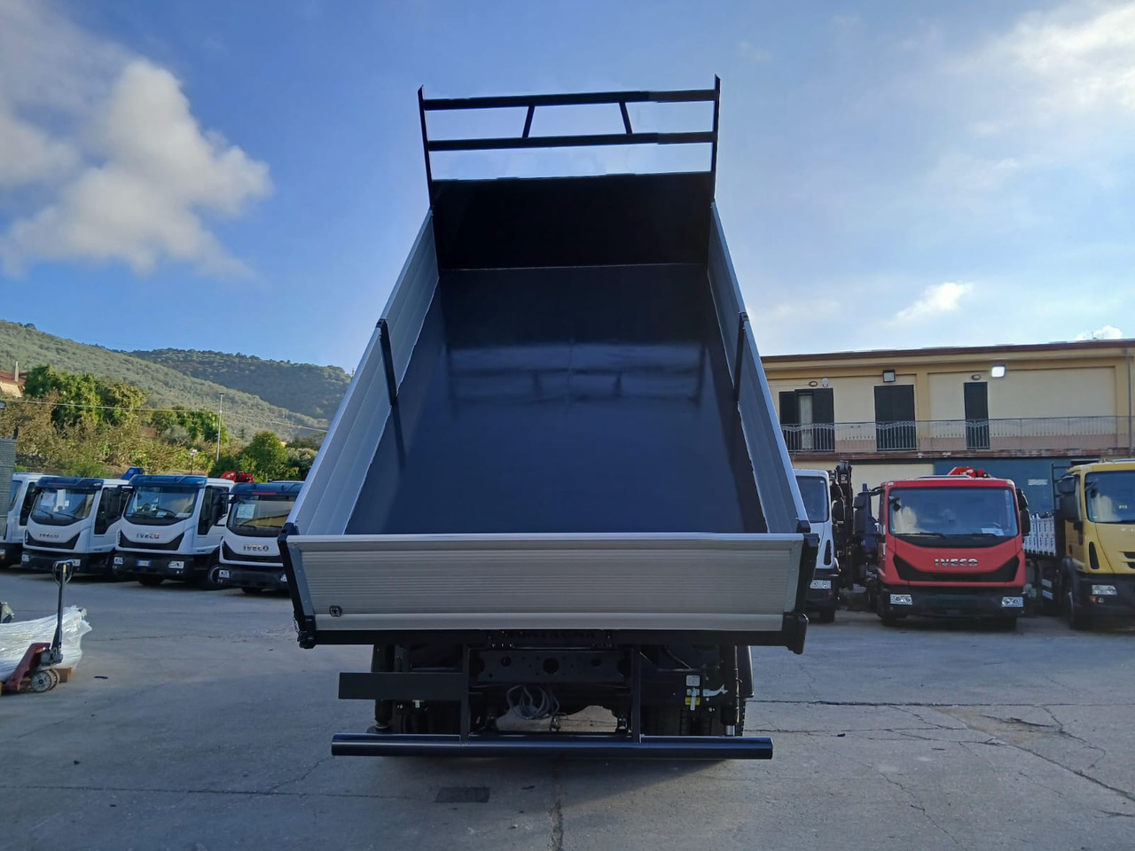 Leasing of IVECO EUROCARGO 180-320 IVECO EUROCARGO 180-320: picture 13
