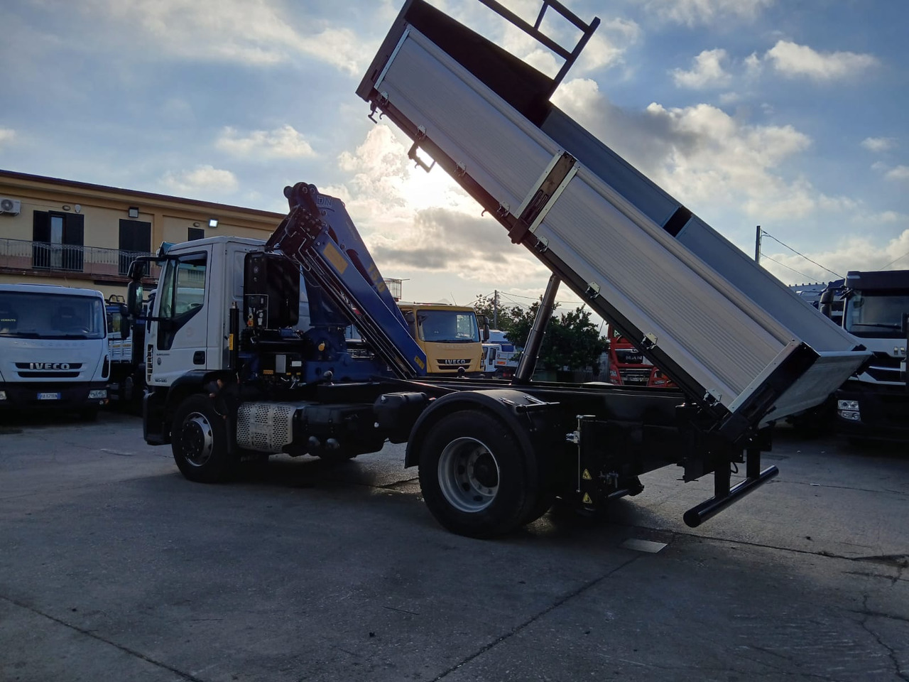 Leasing of IVECO EUROCARGO 180-320 IVECO EUROCARGO 180-320: picture 9