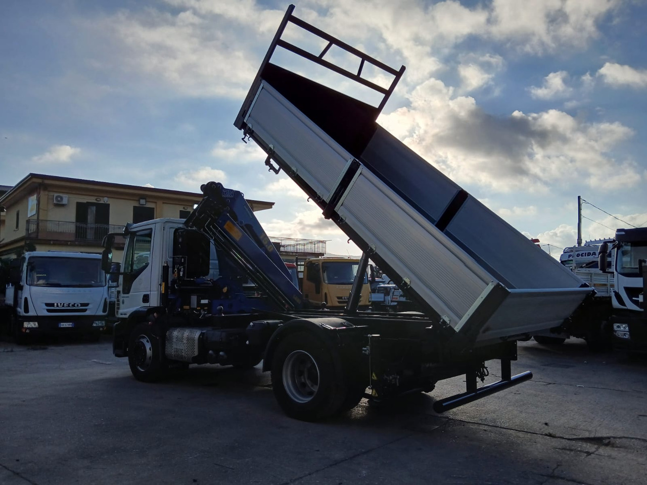 Leasing of IVECO EUROCARGO 180-320 IVECO EUROCARGO 180-320: picture 10