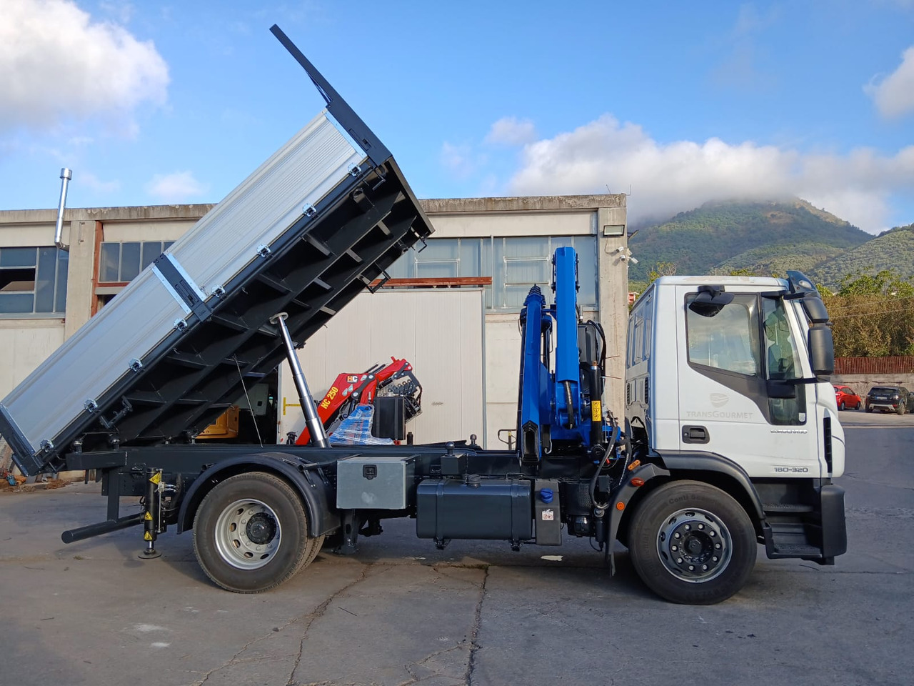 Leasing of IVECO EUROCARGO 180-320 IVECO EUROCARGO 180-320: picture 17