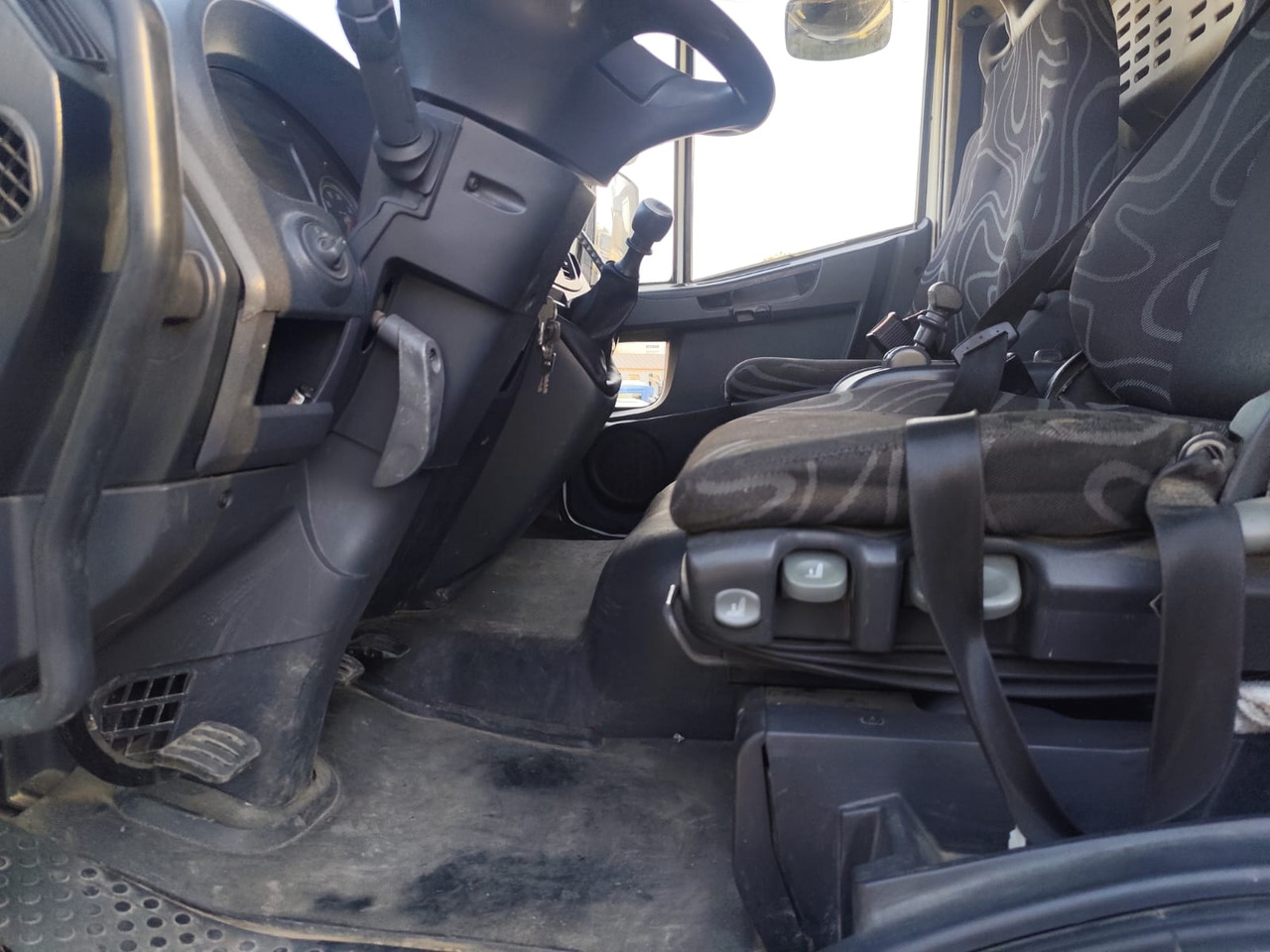 Crane truck, Crane truck IVECO EUROCARGO 180E25K: picture 10 Crane truck, Crane truck IVECO EUROCARGO 180E25K: picture 10