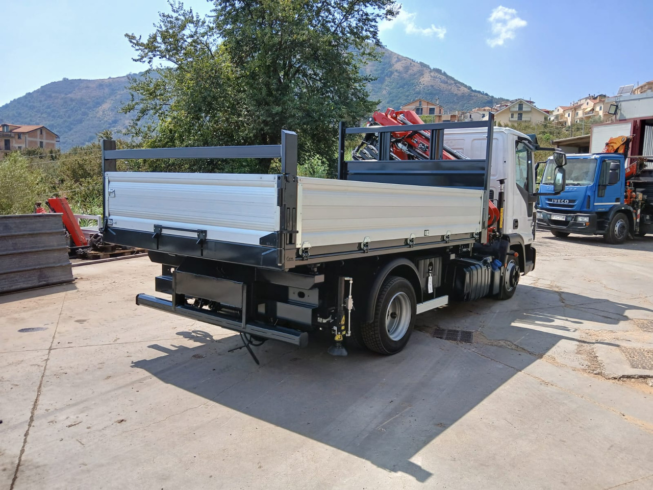 Crane truck IVECO EUROCARGO 80-210: picture 19